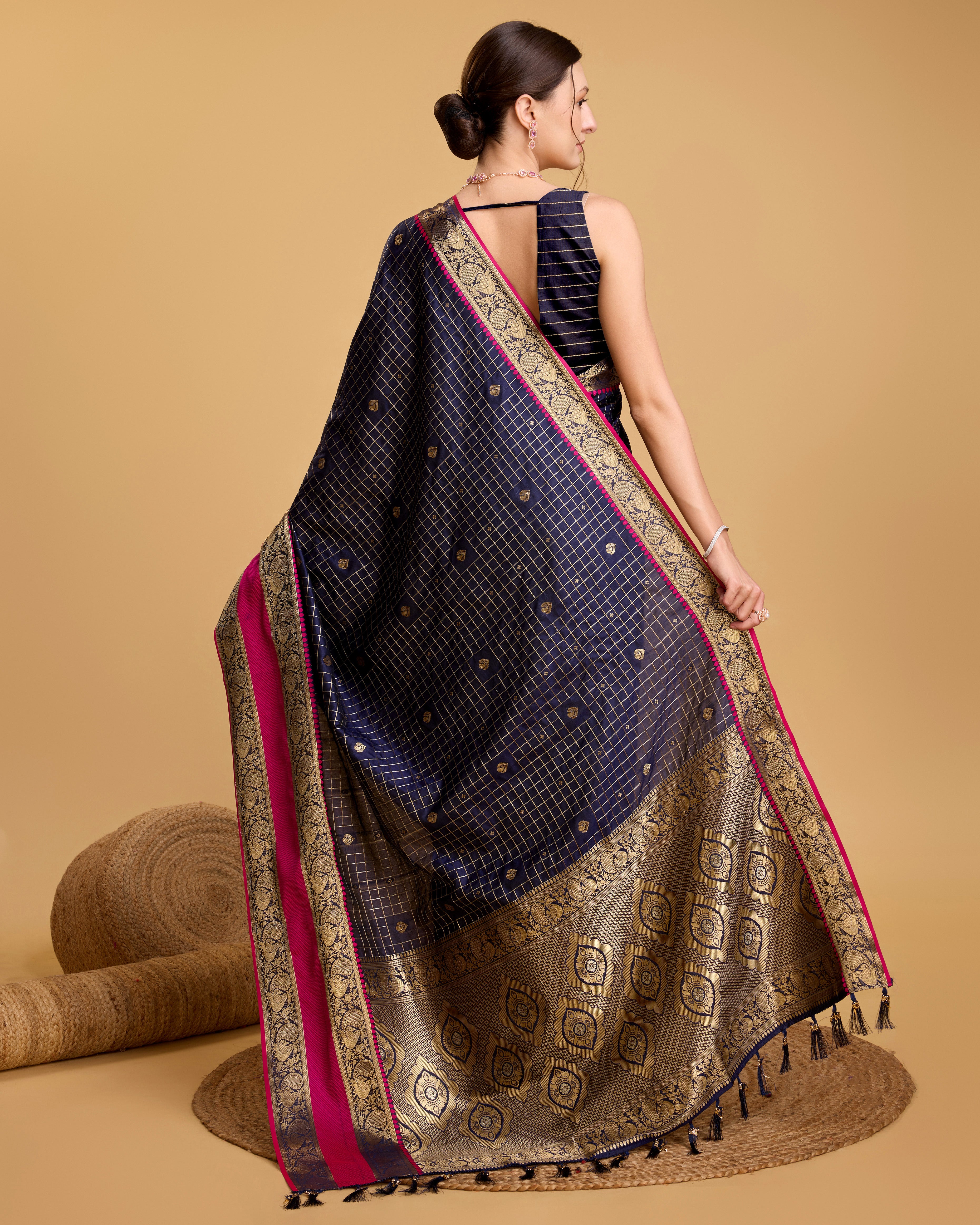 Woven cotton saree