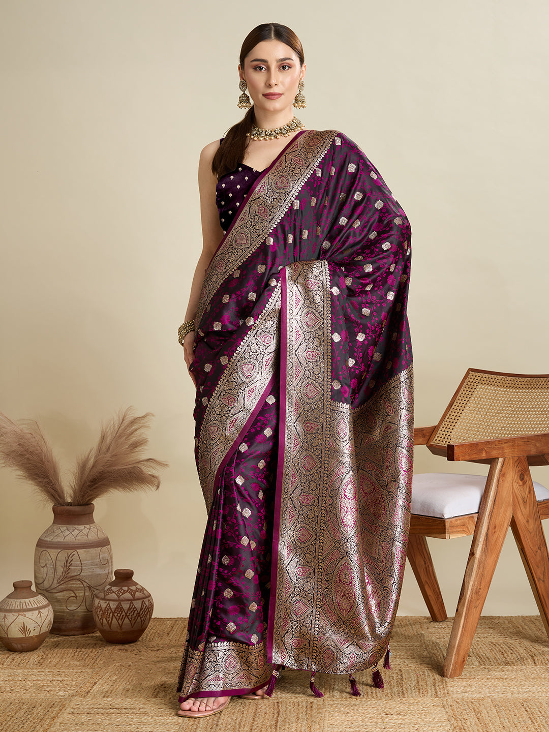 soft silk zari design  saree