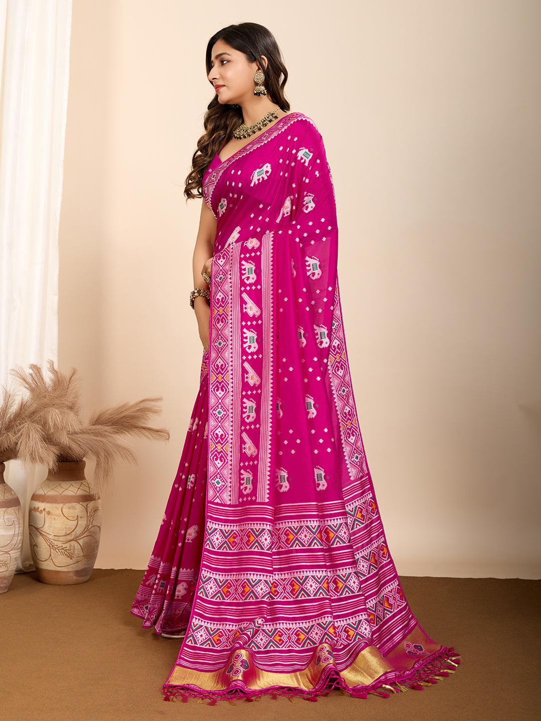 Maslin silk dola saree