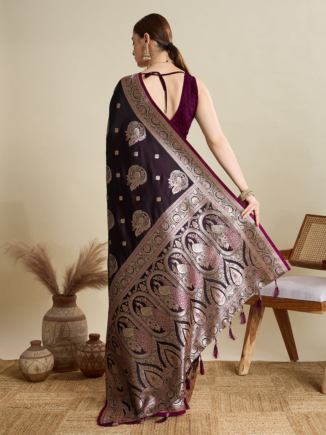 soft silk zari design  saree