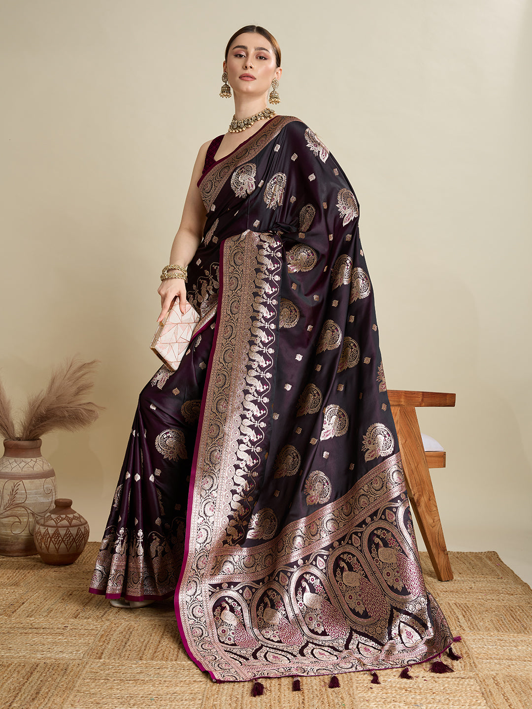 soft silk zari design  saree