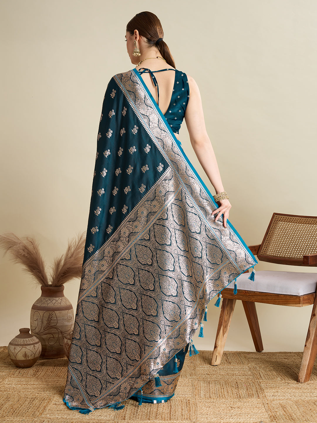 soft silk zari design  saree