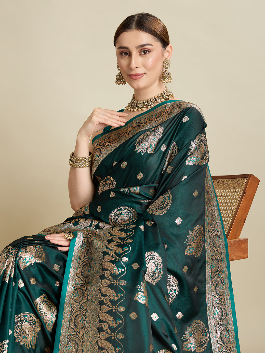 soft silk zari design  saree