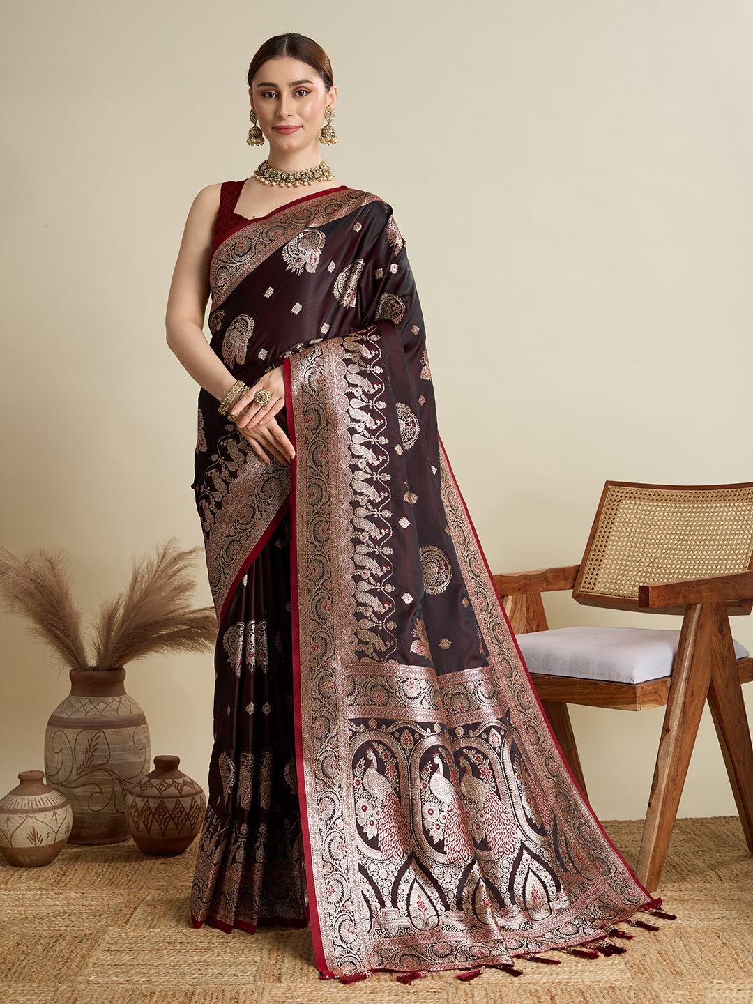 soft silk zari design  saree