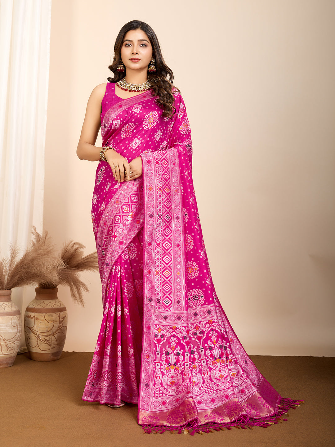Maslin silk dola saree