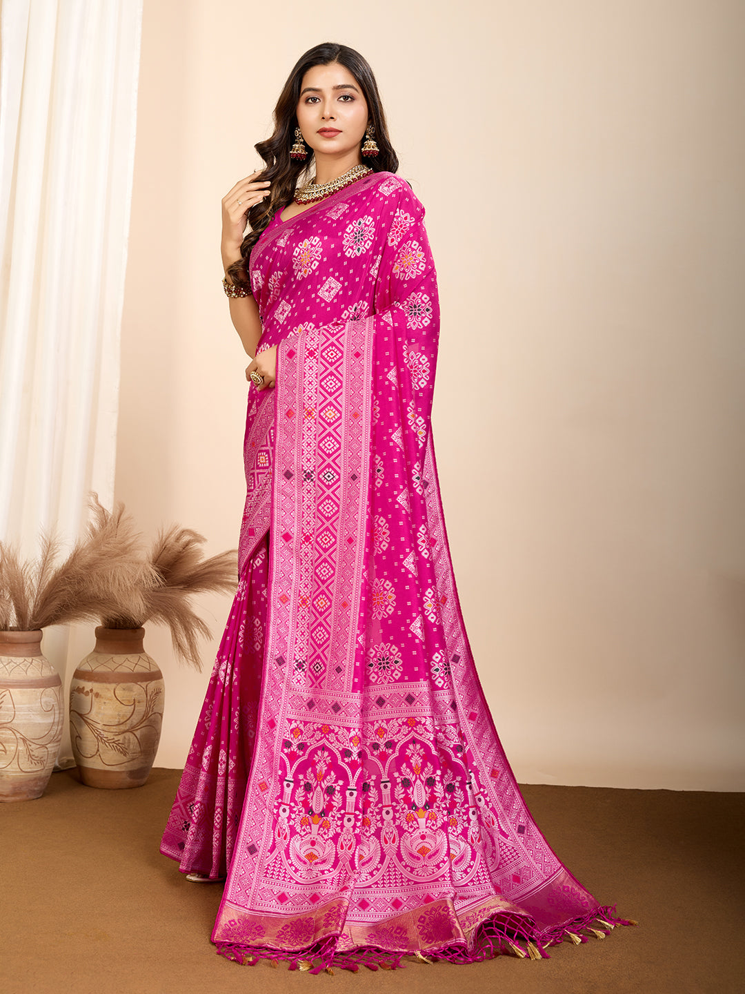Maslin silk dola saree