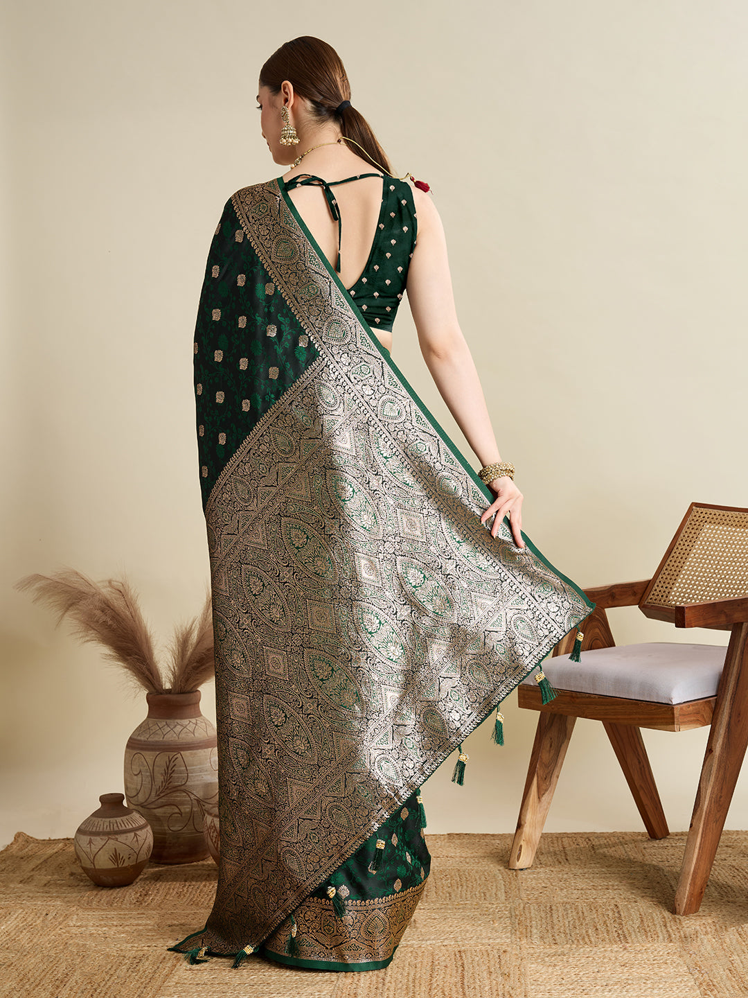 soft silk zari design  saree
