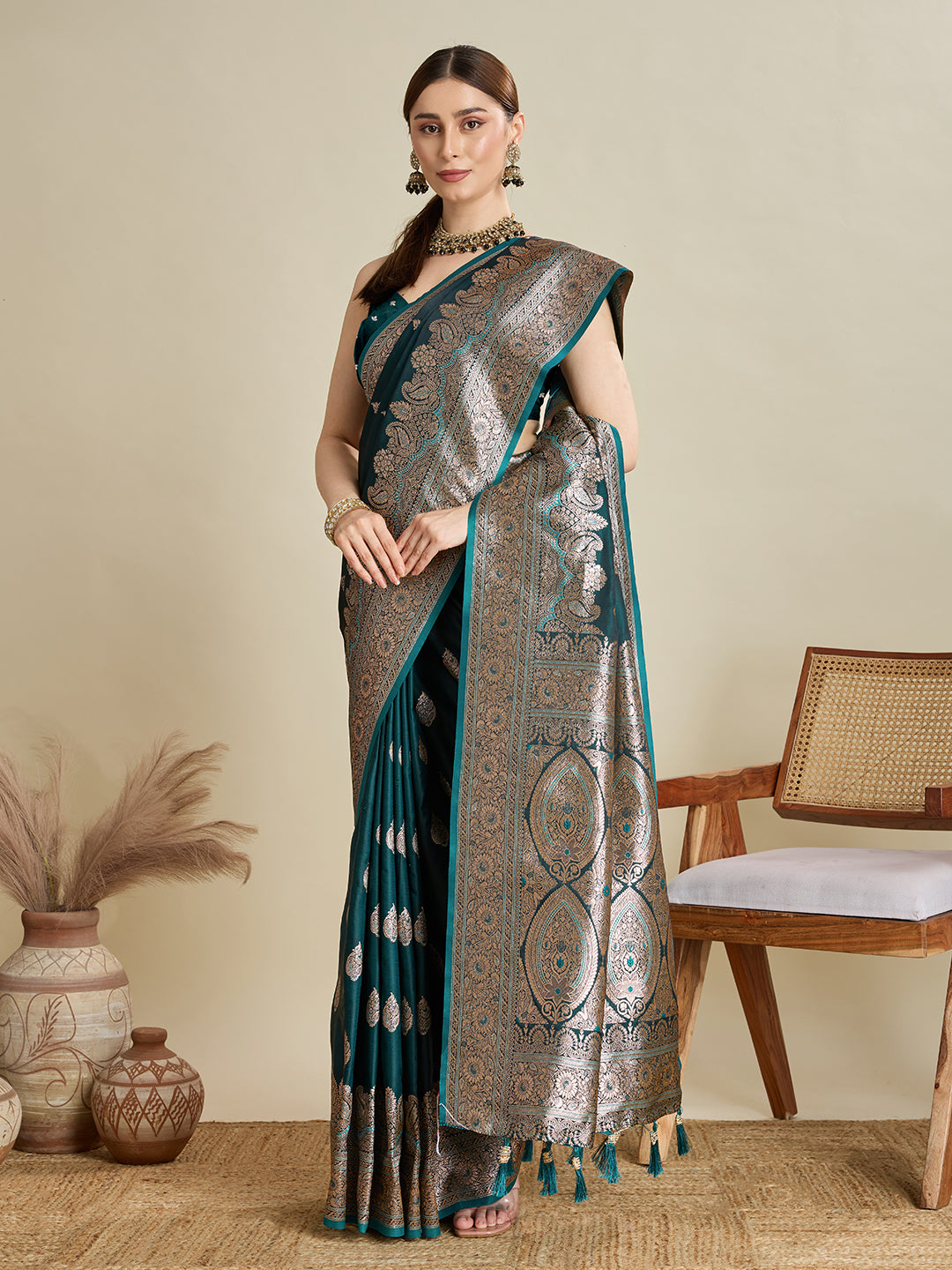 soft silk zari design  saree