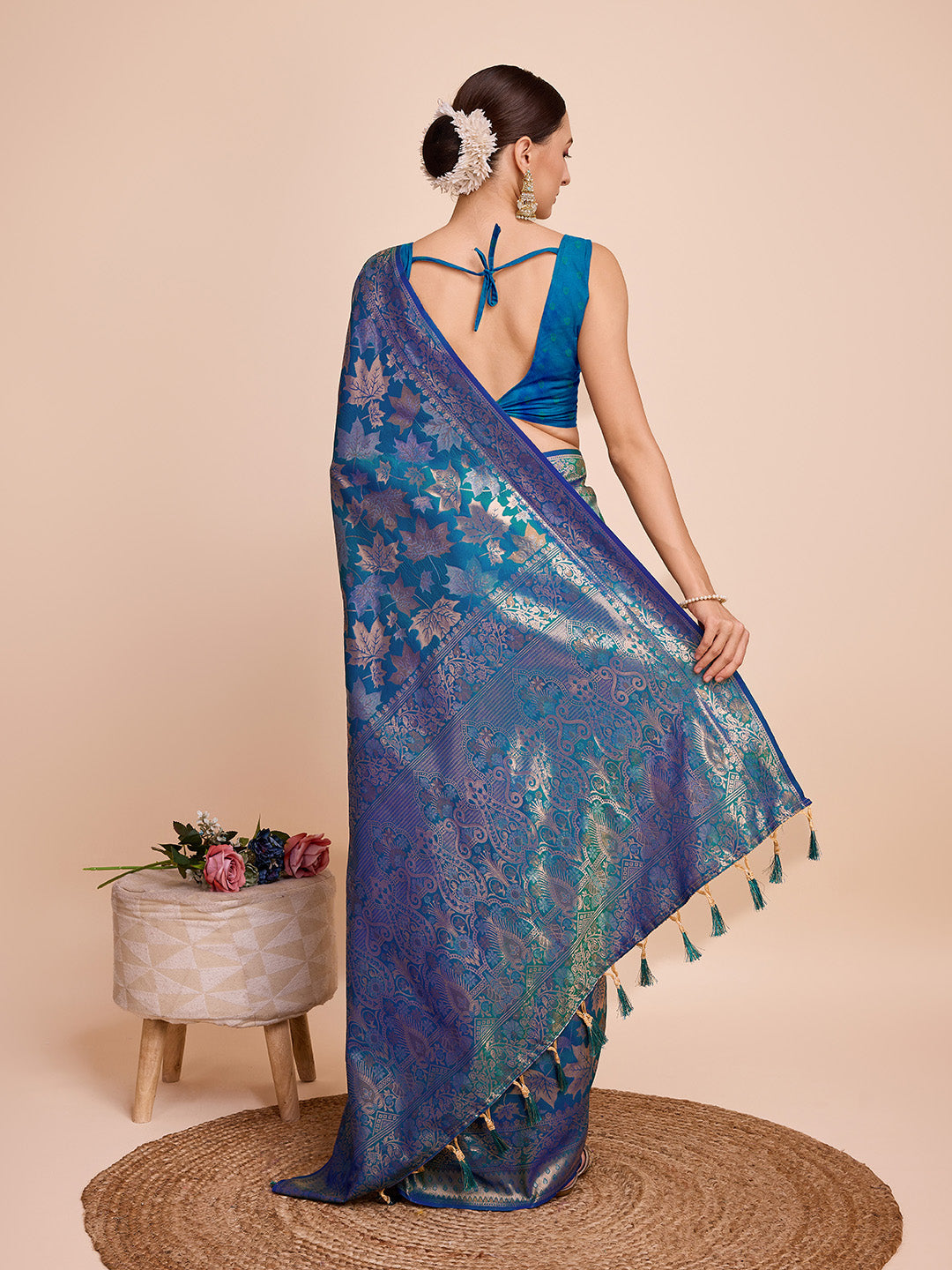 soft silk zari work saree