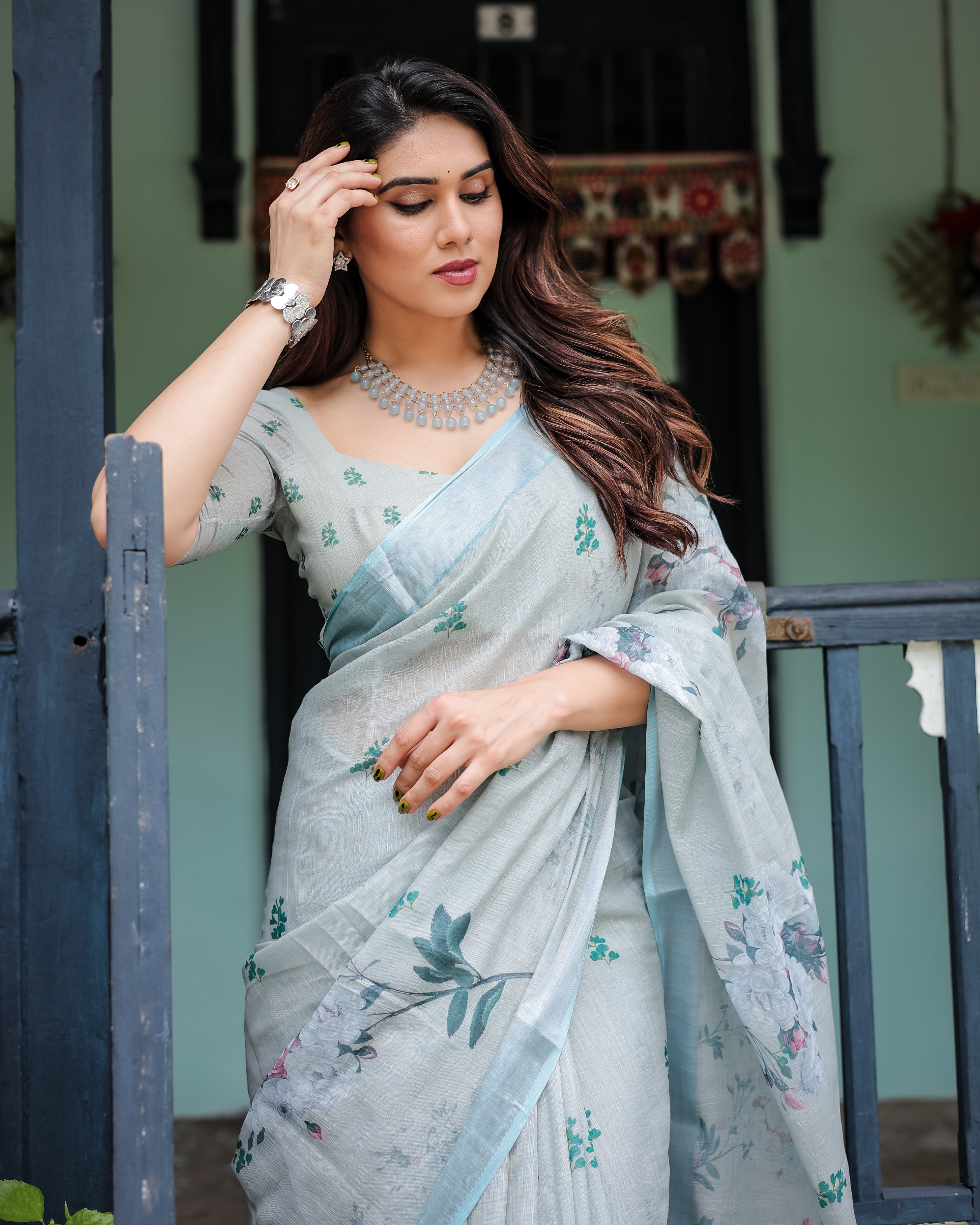 Premium soft linen saree