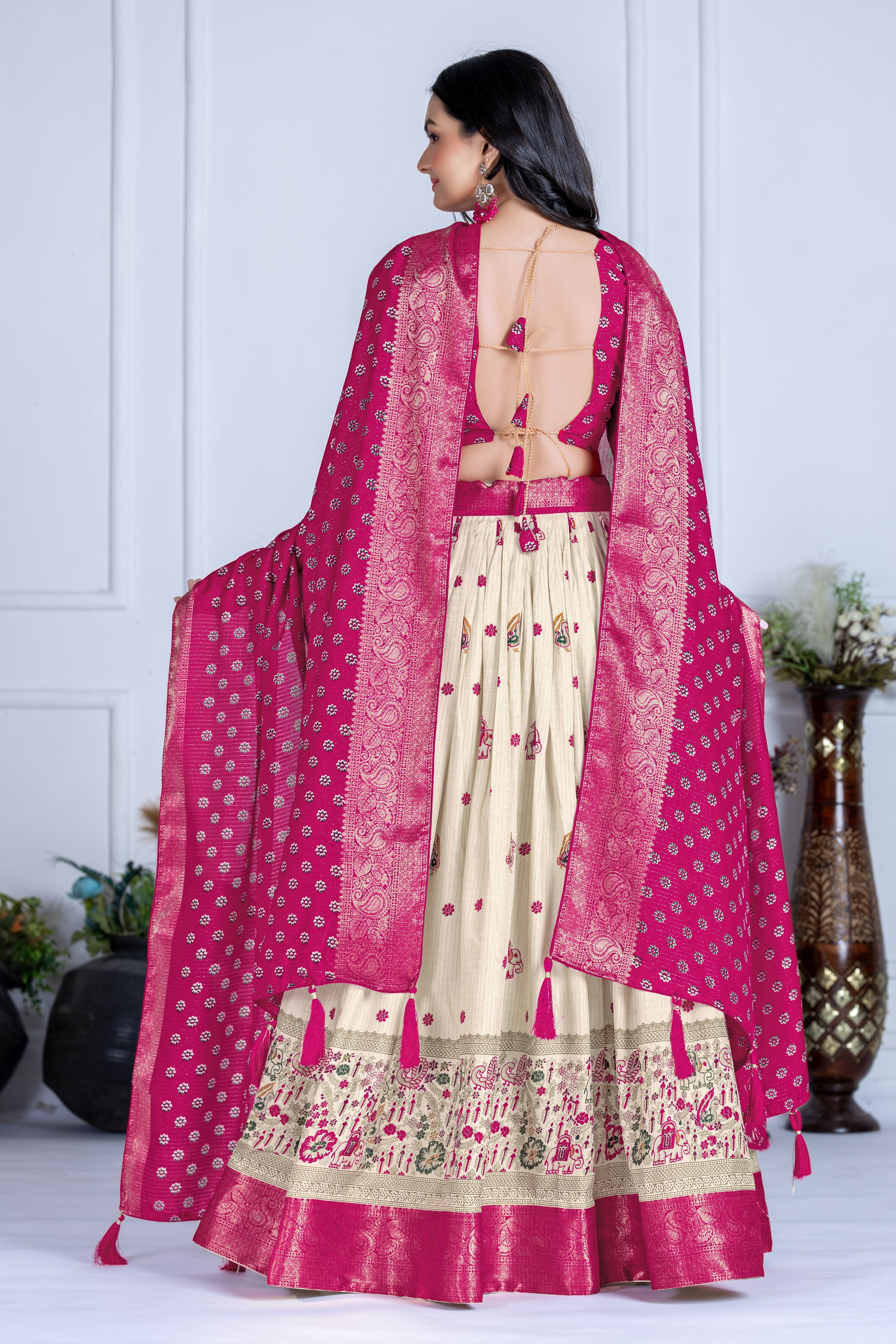designer lahenga choli