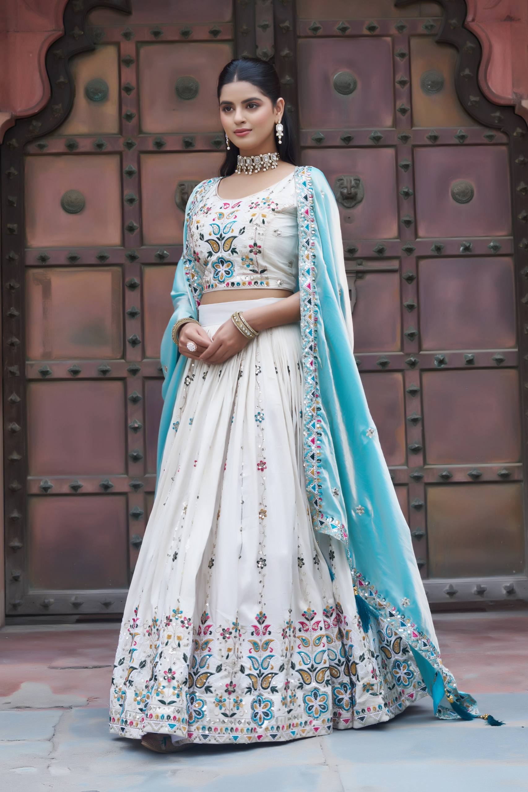 New designer lahenga choli
