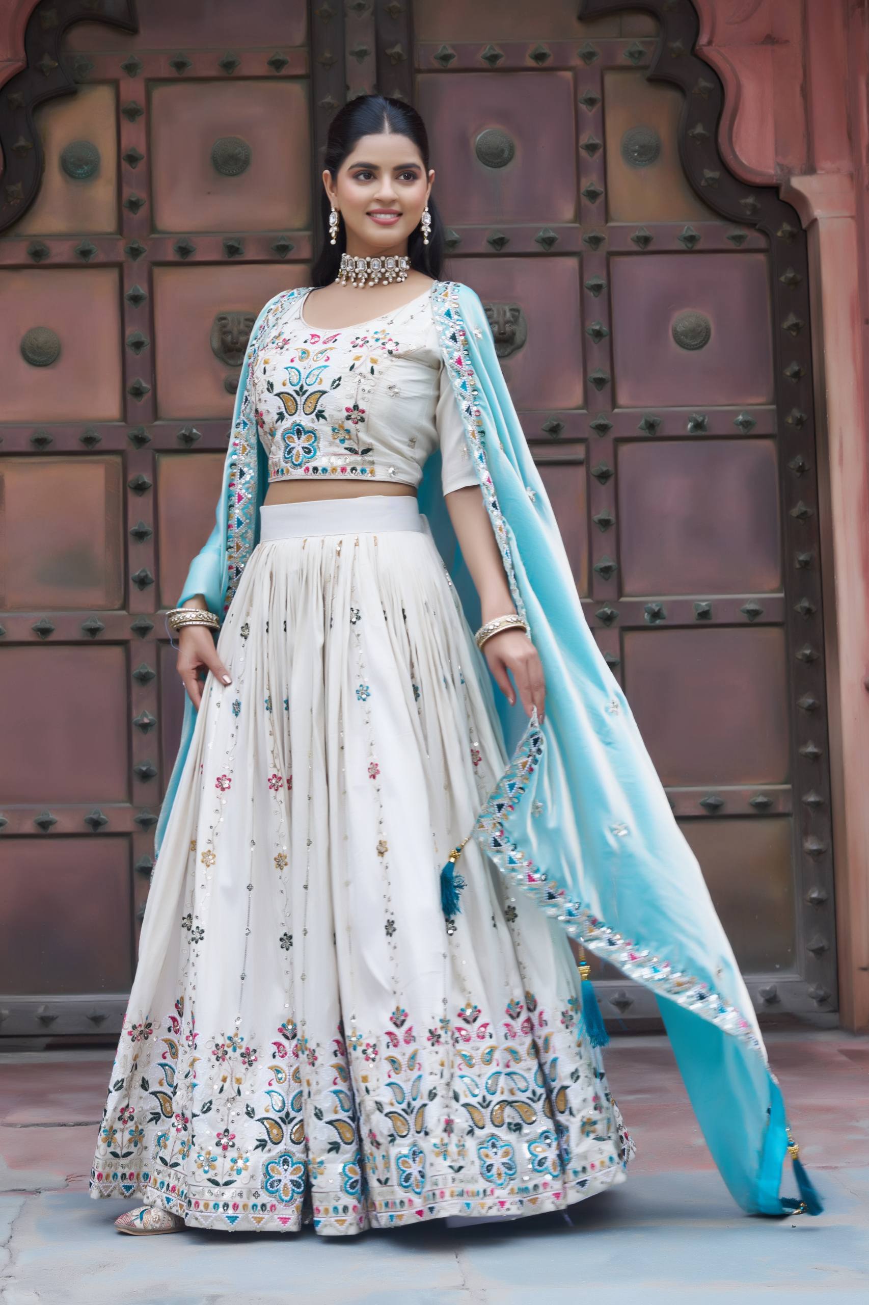 New designer lahenga choli